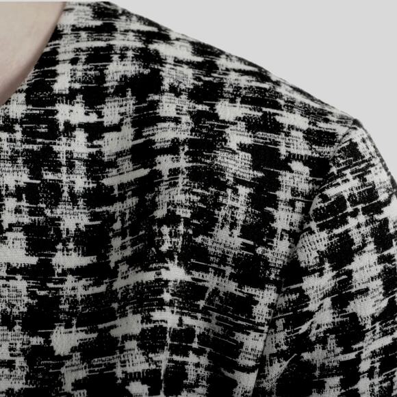 Hugo Boss Black/White Classic Dress | Size 0 - Picture 4 of 7